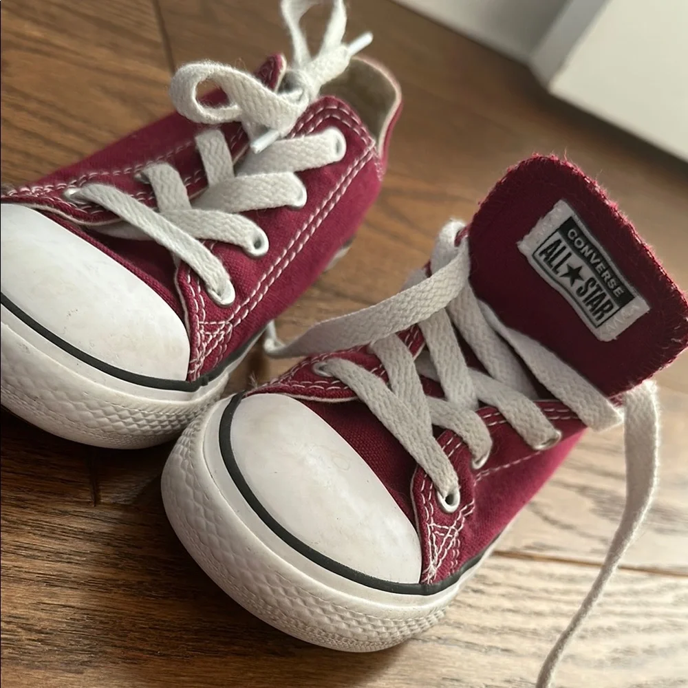 Converse Kids Red Canvas Low-Top Sneakers